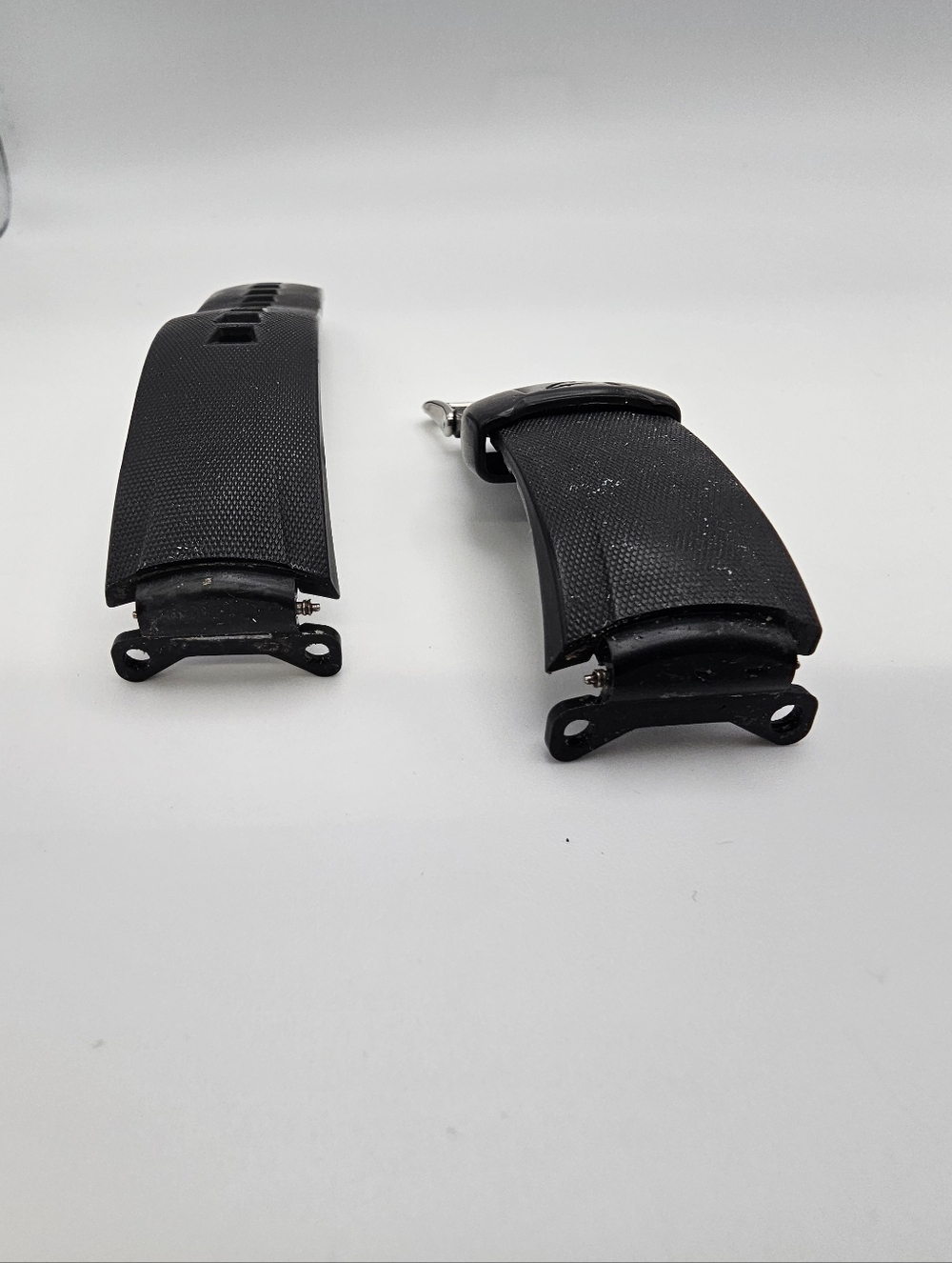 Casio G-shock G-7100 Watch with Black Straps For Parts - Picture 8 of 9